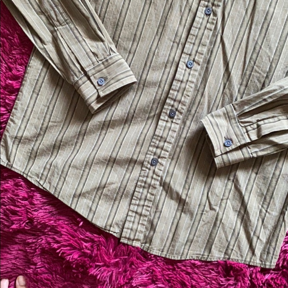 Calvin Klein Jeans olive green button down shirt - Picture 3 of 9